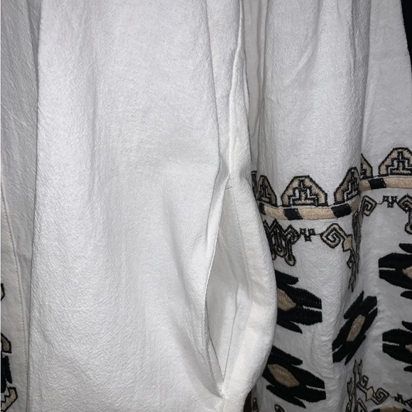 RD & Koko White Anthropologie Tribal Embroidered Top Jacket Cropped Oversized L - Picture 7 of 12